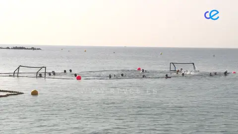 Piscina flotante CN Caballa
