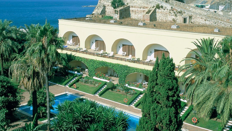 OBRAS PARADORLA MURALLA