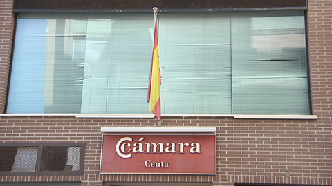 FACHADA CAMARA COMERCIO