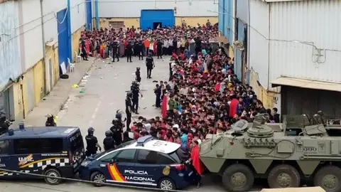 policia nacional migrantes menores marroquies nave tarajal