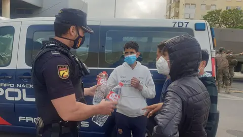 policia nacional migrantes menores marroquies