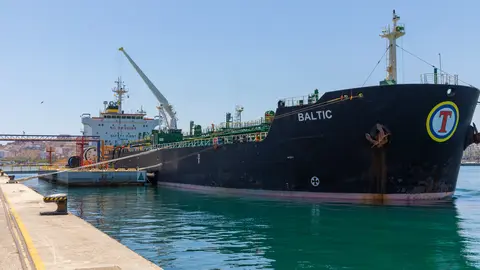 descarega-combustible-7