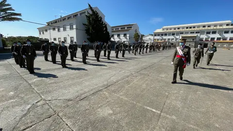 01.-General Segundo Jefe de la COMGECEU pasando revista a la fuerza