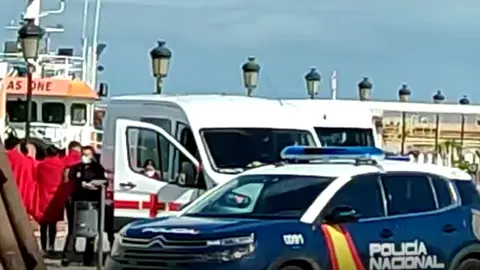 migrantes muelle España