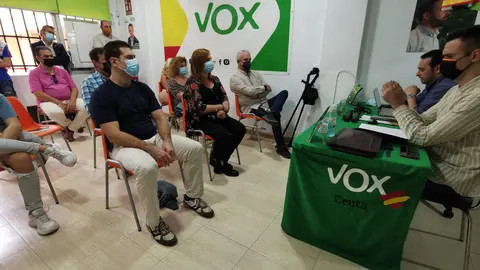 VOX reunión afiliados