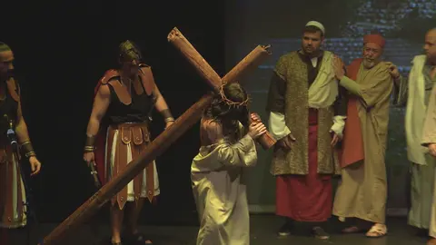 teatro  la pasion hermandad rocio