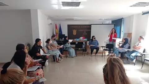 8ef7c0ee-49b7-4b75-aed3-17a505818040 1