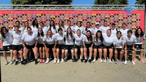 F. FEMENINO