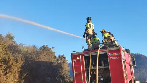 bomberos incendio garcia aldave