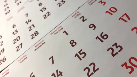 calendar-2021-10-12-13-17-56-utc