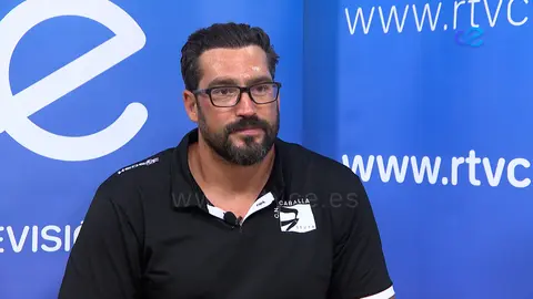 CORTE CN CABALLA (ENTRENADOR)