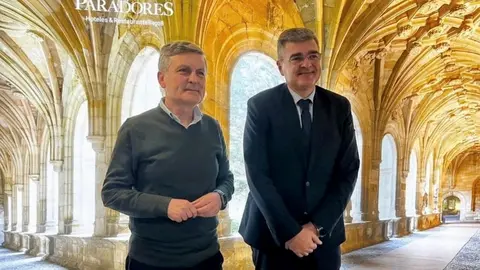 FOTO PARADORES