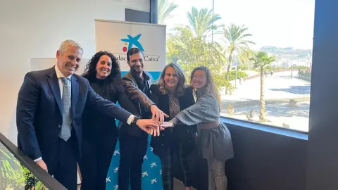 La Fundación la Caixa impulsará los proyectos de Cáritas y Fundación Cruz Blanca en Ceuta