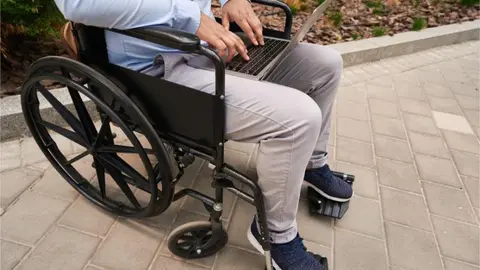 PERSONA CON DISCAPACIDAD