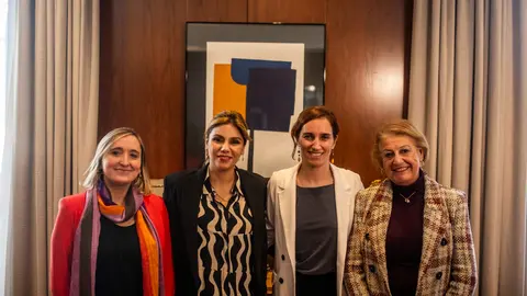 reunión_ministra_Sanidad