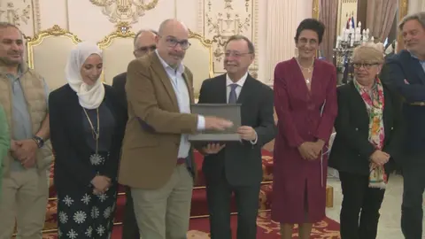 HOMENAJE FUNCIONARIOS