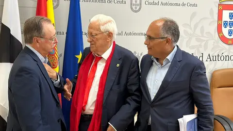 vivas padre ángel gaitán 2