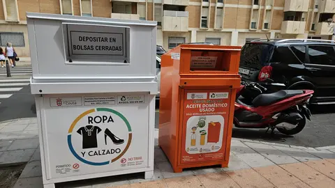 Contenedores  ropa y calzado y reciclaje de aceites