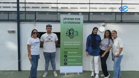recogida material escolar jovenes por la dignidad diversion solidaria