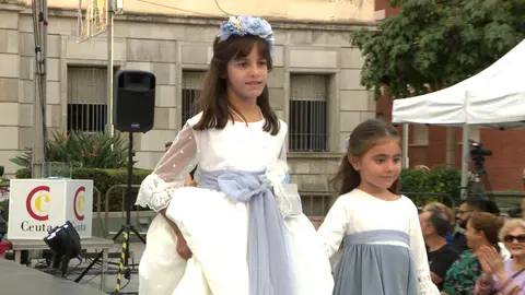 Desfile Semana del Comercio jueves