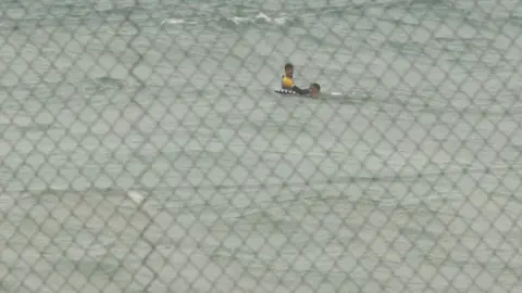 ENTRADAS A NADO MENORES