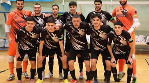 Formación de la Real Sociedad Pantera, este sábado en el pabellón 'Guillermo Molina'