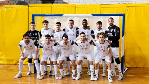 Formación de la UA Ceutí, este sábado en Martorell