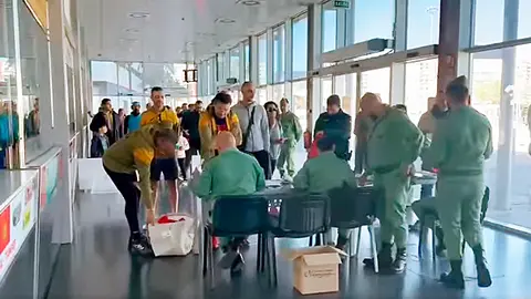 El CD tTercio ha repartido dorsales para deportistas foráneos este domingo en Algeciras