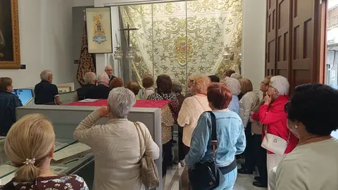 Visita mayores museo