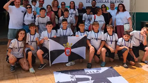 Los integrantes del CN Caballa, en el último día de competición en Elche