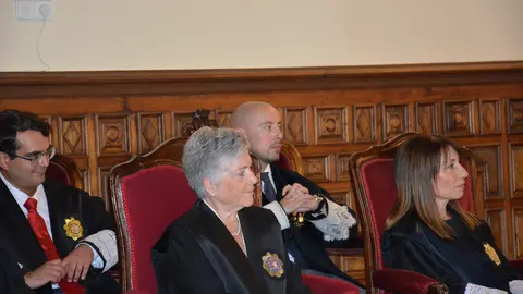 rosa de castro jura