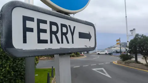 barco recurso puerto