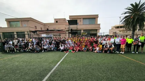 Foto de familia de los equipos Etihad que van a participar esta temporada en competiciones nacionales