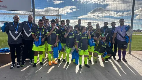 Los integrantes de la AD Ceuta FC Genuine, tras finalizar su participación en la primera fase de la LaLiga Genuine