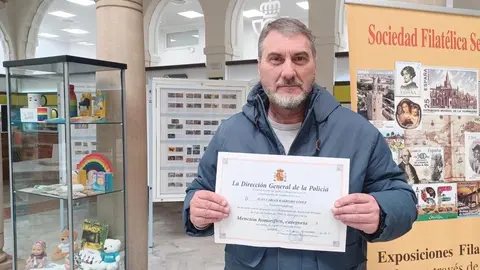 20251128_Correos Sur Mención Policía