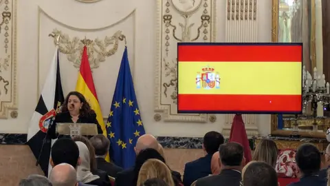 acto constitución cristina pérez