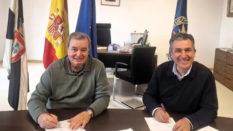 Foto convenio UNED Ceuta- AFA