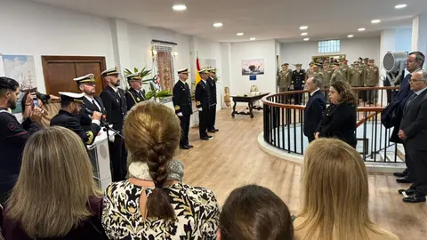 foto general comandancia naval