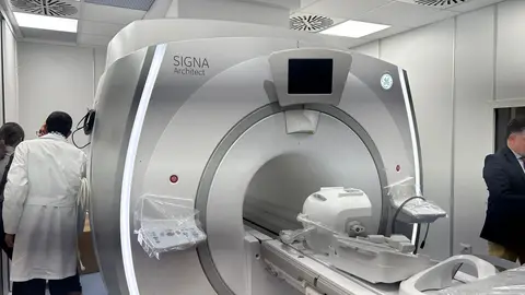 resonancia magn&eacute;tica hospital