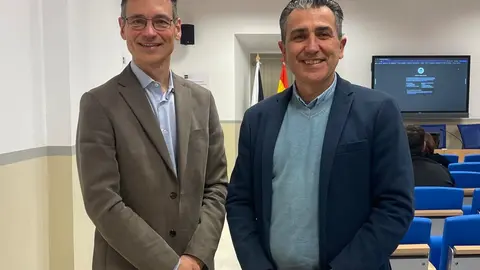 Foto clausura programa Emprendedor UNED