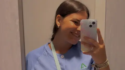 enfermera mar&iacute;a g&oacute;mez ferrera