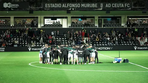 El Alfonso Murube podr&iacute;a tener todas sus gradas cubiertas, no solo la Tribuna