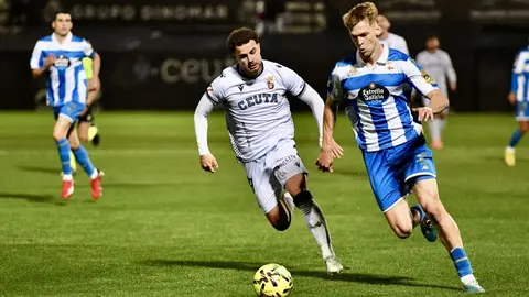 Marcos Fern&aacute;ndez ha marcado el tanto del Ceuta ante el D&eacute;por