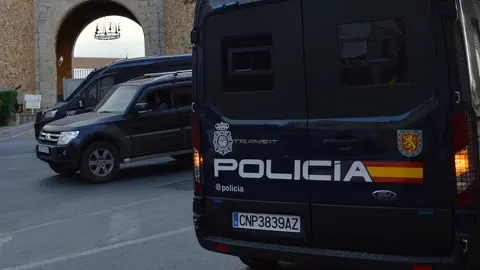polic&iacute;a nacional 3