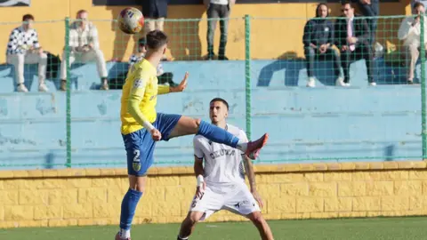 Una imagen del partido disputado este s&aacute;bado en el Jos&eacute; Mart&iacute;nez 'Pirri'
