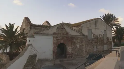 CASTILLO SAN AMARO