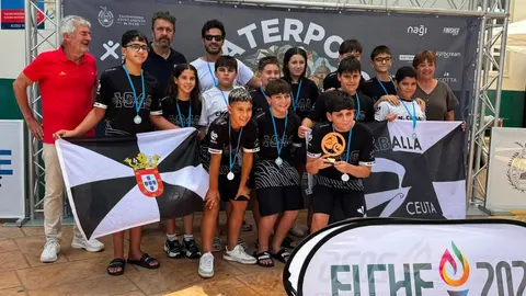 Los componentes del Caballa alev&iacute;n que han competido en el Nacional de Elche