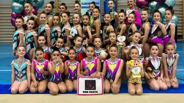 Las gimnastas ceutíes triunfan con diez medallas en el Torneo Alsur de Manilva