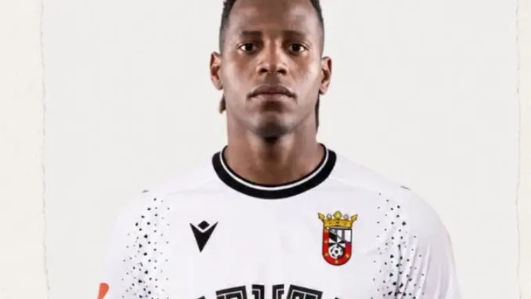 El Ceuta confirma el regreso de Cedric Teguía