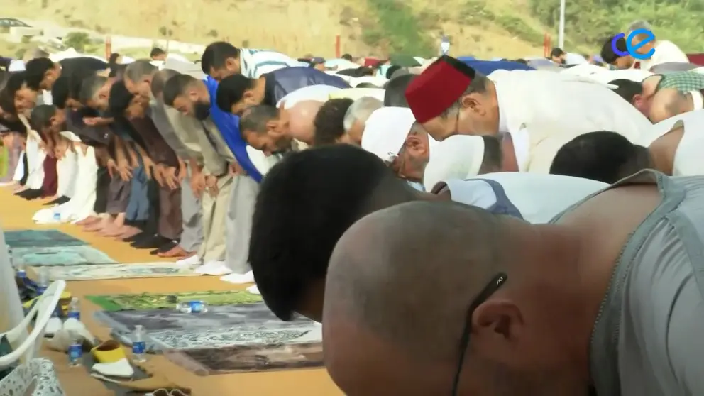 Rezo musal la por la fiesta sacrificio - comunidad musulmana